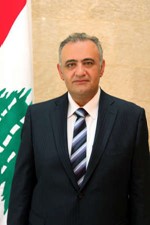 غابي ليون﻿