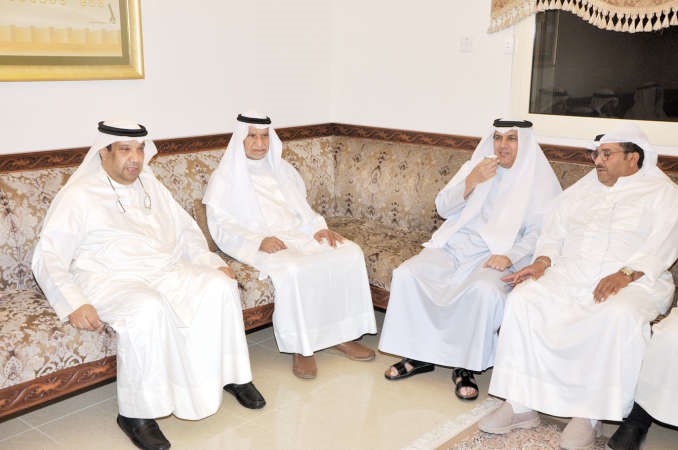 رياض اللهو وفراج العدواني ويوسف اللهو وصلاح اللهو﻿