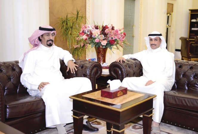 رئيس مجلس الامة مرزوق الغانم خلال استقباله سفيرنا لدى ايطاليا الشيخ علي الخالد
