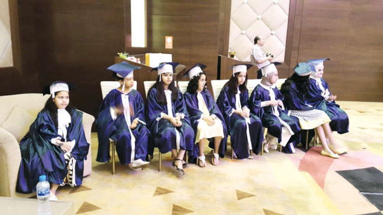  جانب من الطالبات ﻿
