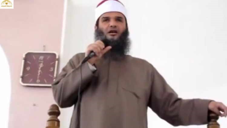 بالفيديو.. داعية ازهري: مصري دعا على صدام والقذافي امام الكعبة وعندما وصل السيسي شُل لسانه