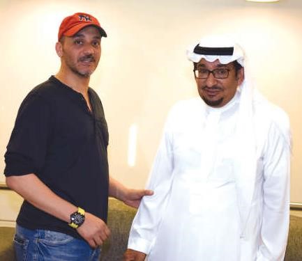 النجم خالد البريكي مهنئا عبدالله السدحان﻿