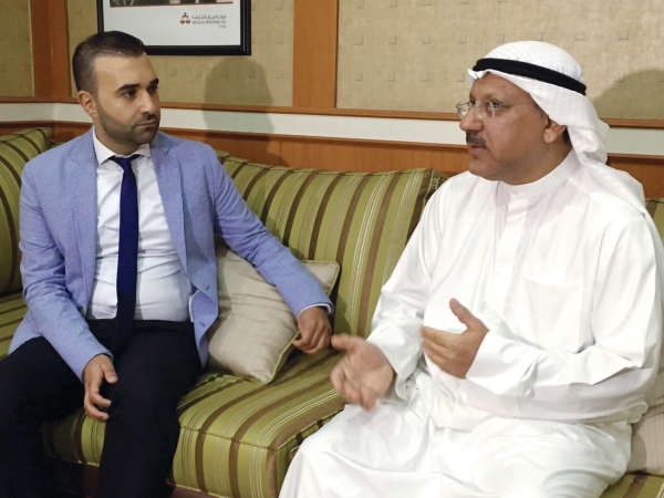 الوزان متحدثا للزميل احمد بومرعي ﻿