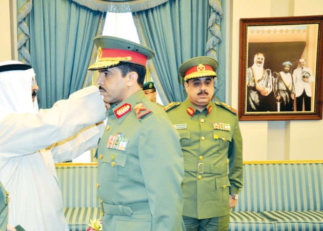 تقليد العميد الركن فالح شجاع رتبة لواء