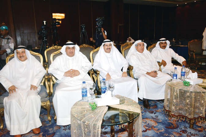 دمطر المطيري وسعد الشبو وعلي حسن وبعض الحضور