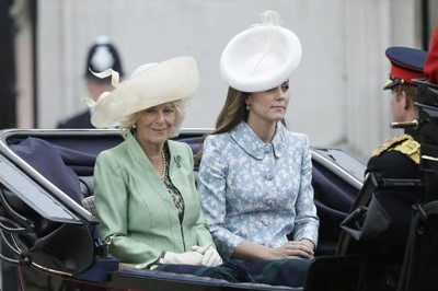 الدوقة Kate Middleton والاميرة Camilla دوقة كورنويل