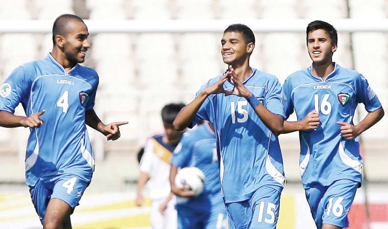 لاعبو المنتخب الوطني للشباب يعودون للتدريب﻿