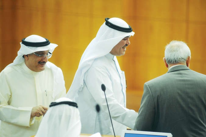 دبدر العيسى ومحمد البراك وكامل العوضي﻿