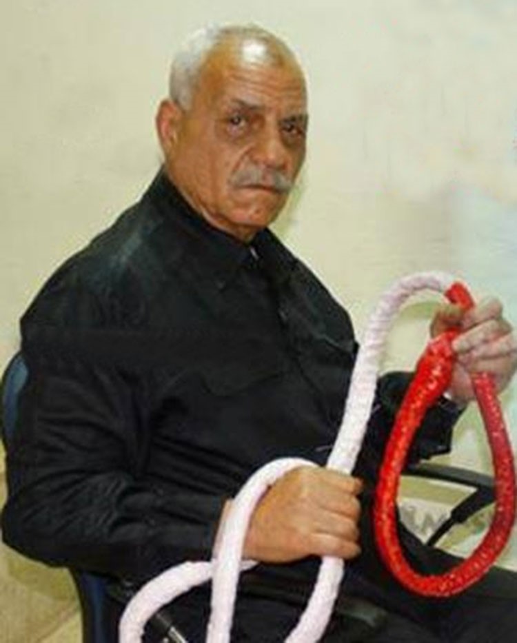 صورة: عشماوي يفصح عن ماذا سيفعل عندما يقف أمامه مرسي في غرفة الإعدام؟