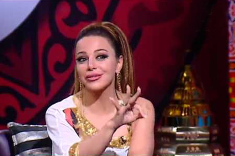 بالفيديو.. سوزان نجم الدين: "أنا طبخت 3 مرات بس فى حياتى كلها"
