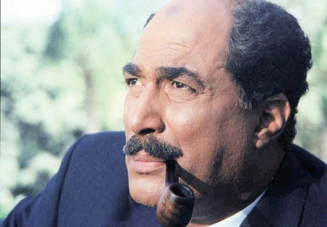 «النمر الأسود» أحمد زكي ..حياة متناقضة