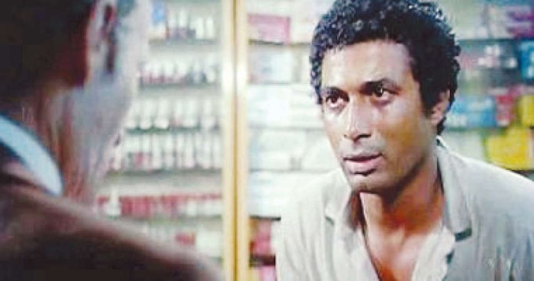 «النمر الأسود» أحمد زكي ..حياة متناقضة