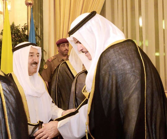صاحب السمو الامير يتلقى تهنئة الشيخ سلمان الحمود