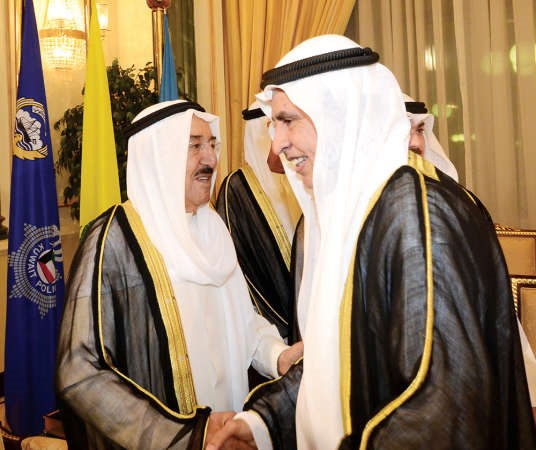سمو الامير يتلقى تهنئة صالح الفضالة
