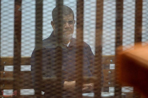 رغم رفض مرسي.. «الإخوان» تطعن في حكم الاتحادية