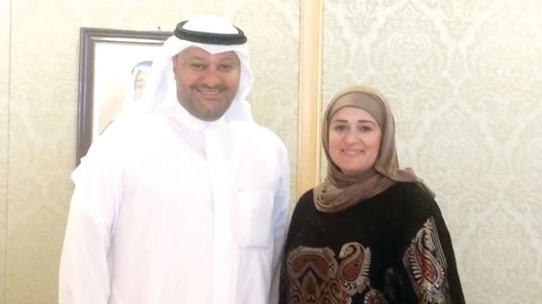 دعلي العبيدي والزميلة حنان عبد المعبود