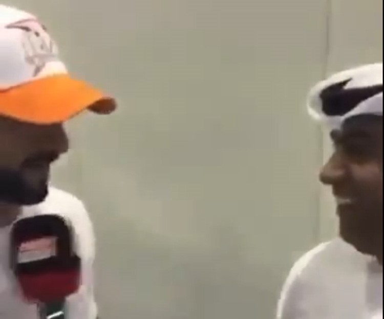 بالفيديو.. ولي عهد دبي يمازح رئيس قناة ابو ظبي الرياضية 