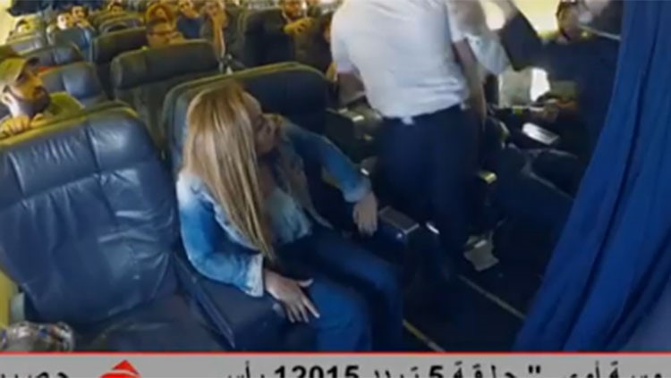 بالفيديو.. صراخ وشتائم ريهام سعيد في «هبوط اضطراري»