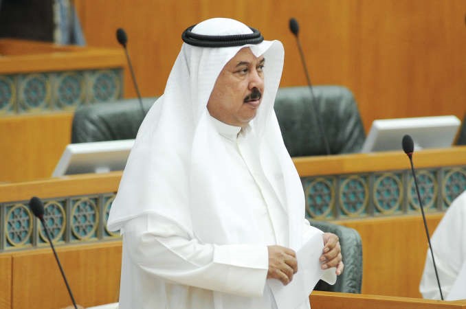 خلف دميثير