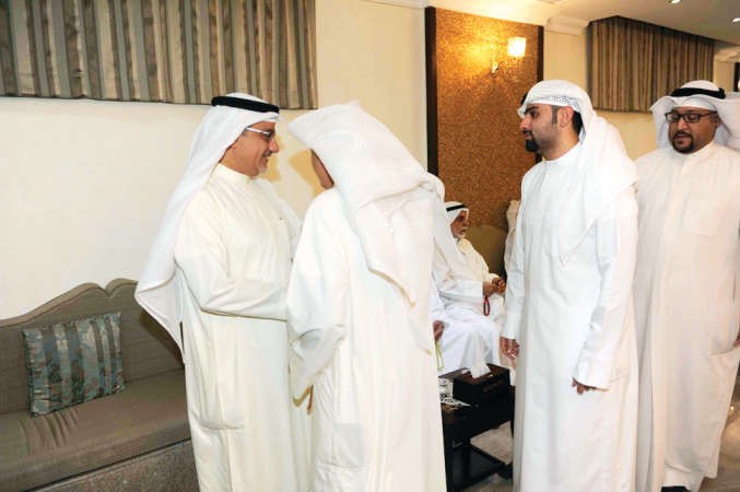 استقبال للمهنئين
