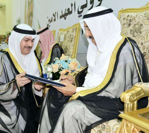 صاحب السمو الامير يسجل كلمة في سجل نادي الصم ﻿