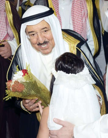 استقبال بالورود لصاحب السمو ﻿
