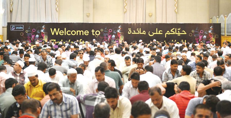 «زين» توزع 50 ألف وجبة إفطار في رمضان