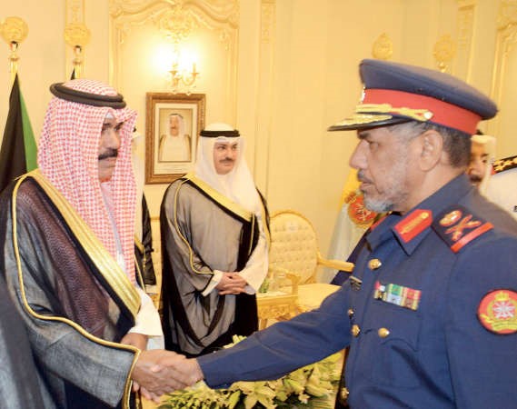 ترحيب بسمو ولي العهد من احد ضباط الجيش﻿