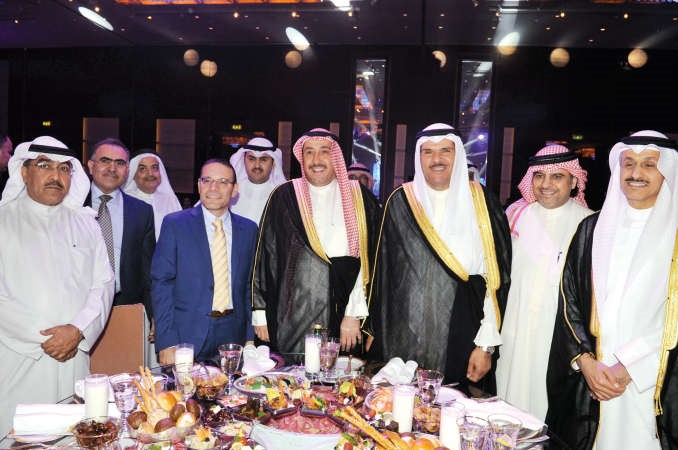 طارق المزرم وماضي الخميس والشيخ سلمان الحمود والشيخ فيصل الحمود ووليد كنفاني والزميل عدنان الراشد وكمال كوكاش﻿