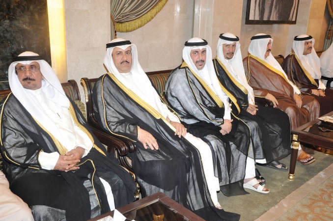 جانب من الحضور خلال الاجتماع التشاوري