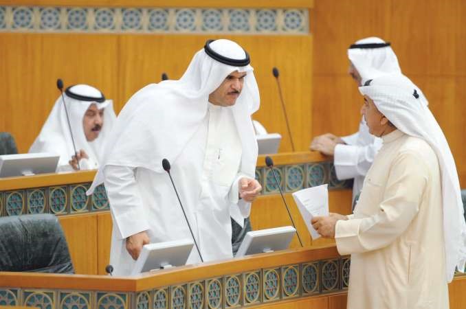 الشيخ سلمان الحمود ودعبدالحميد دشتي
