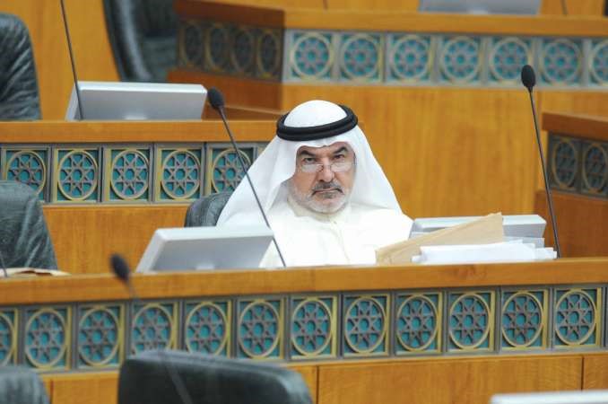 صالح عاشور
