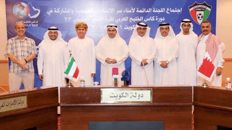 سهو السهو يتوسط امناء سر الاتحادات الخليجية