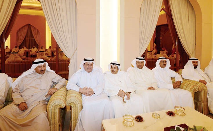 د علي العمير ود يوسف العلي ود علي العبيدي ويعقوب الصانع وعيسى الكندري وسعد الخنفور ﻿