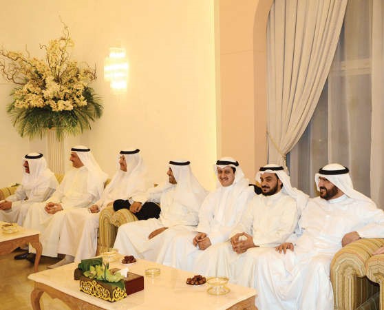 سعدون حماد ودمحمد الحويلة وفارس العتيبي ومحمد الجبري وسلطان اللغيصم وجمال العمر وحمد الهرشاني﻿