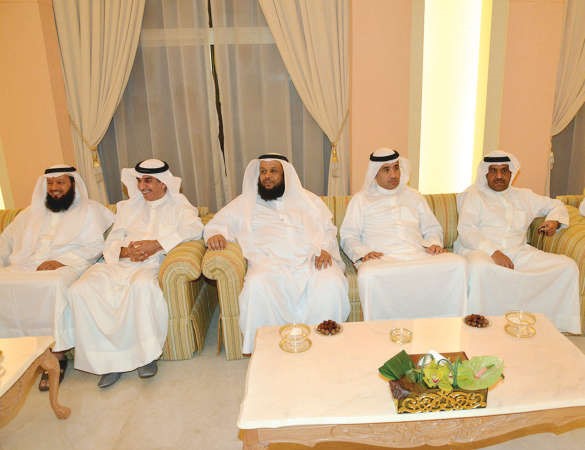 احمد القضيبي ود عودة الرويعي وحمود الحمدان وم عادل الخرافي ود احمد بن مطيع ﻿