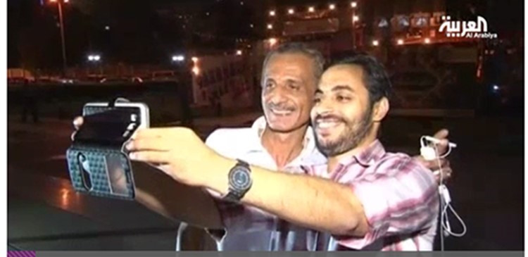 بالفيديو.. ممثل مصري مخضرم يفتح له إعلان رمضاني باب الشهرة الواسع