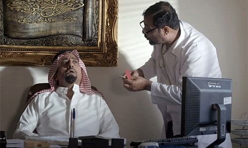بالفيديو.. نتيجة مؤلمة تلقاها طبيب الباطنية بعد أن حوله القصبي إلى "مطهر" !