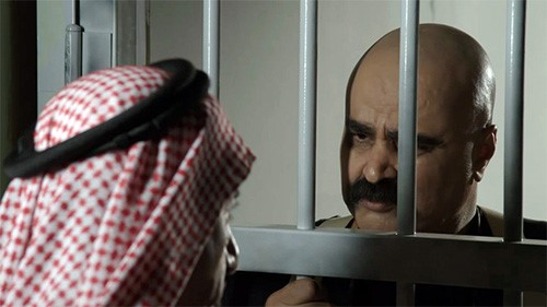 بالفيديو.. نتيجة مؤلمة تلقاها طبيب الباطنية بعد أن حوله القصبي إلى "مطهر" !