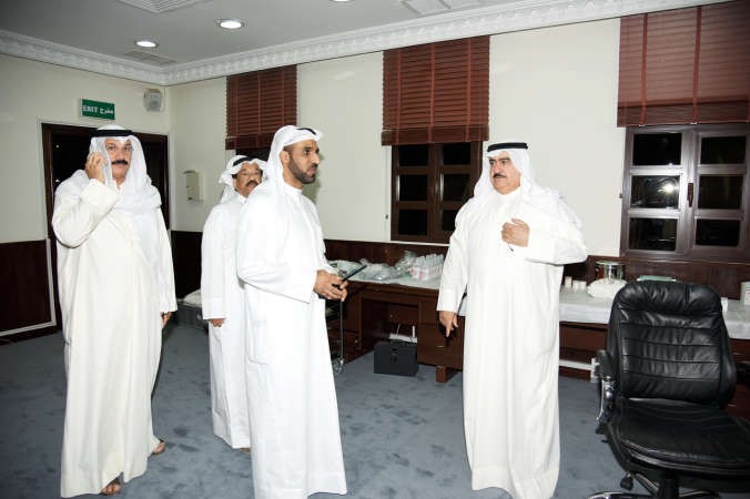 الفريق م ثابت المهنا خلال جولته في المسجد الكبير﻿
