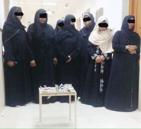 جانب من المتسولات اللاتي ضبطن امس