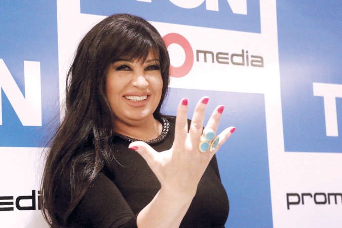 فيفي   عبده «ظاهرة» تستحق الدراسة