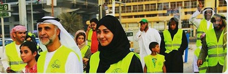 بالفيديو.. هيفاء حسين وزوجها يوزعان وجبات إفطار على السائقين