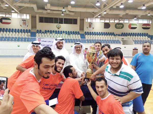 دهام الشمري مع الفريق الفائز ﻿