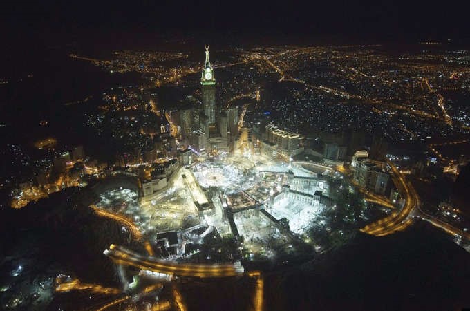 صورة ليلية من الجو للمصورة سوزان﻿