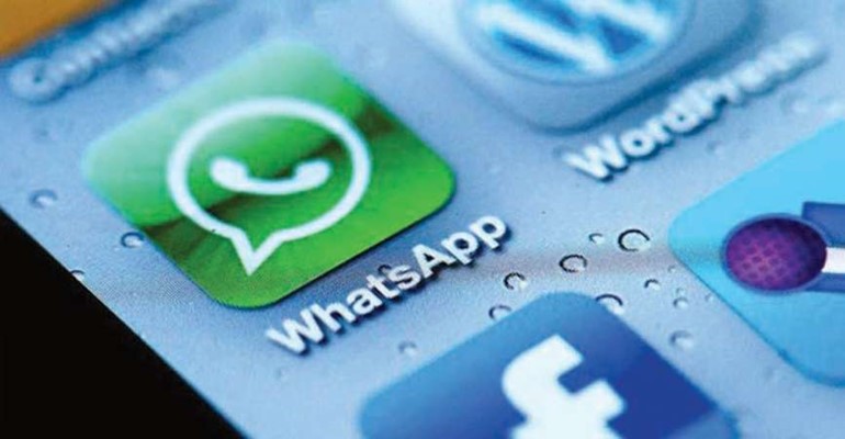 التهنئة الإلكترونية تحيي العلاقات المنسية