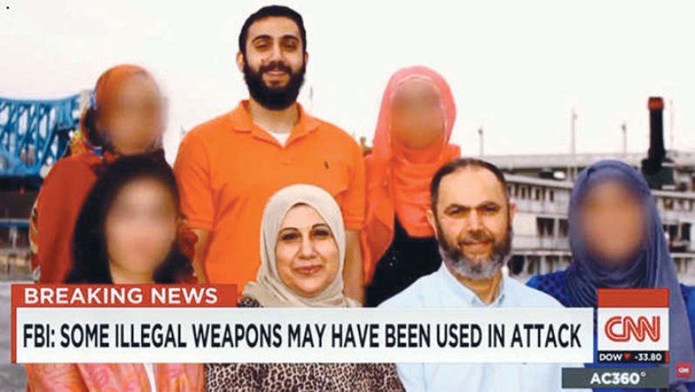 صورة جماعية لقاتل المارينز مع افراد اسرته 	سيانان﻿
