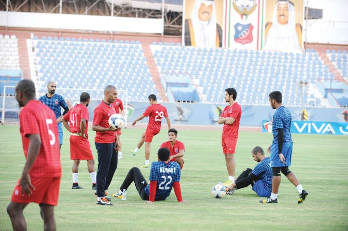لاعبو الابيض انتظموا بالتدريبات	هاني الشمري﻿