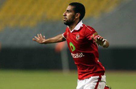 الأهلي يهزم الزمالك بهدفين لمؤمن زكريا ويؤجل حسم بطولة الدوري المصري