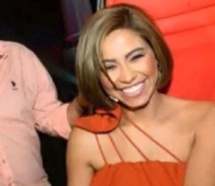بالصور.. شيرين تصدم جمهورها بلوك جديد